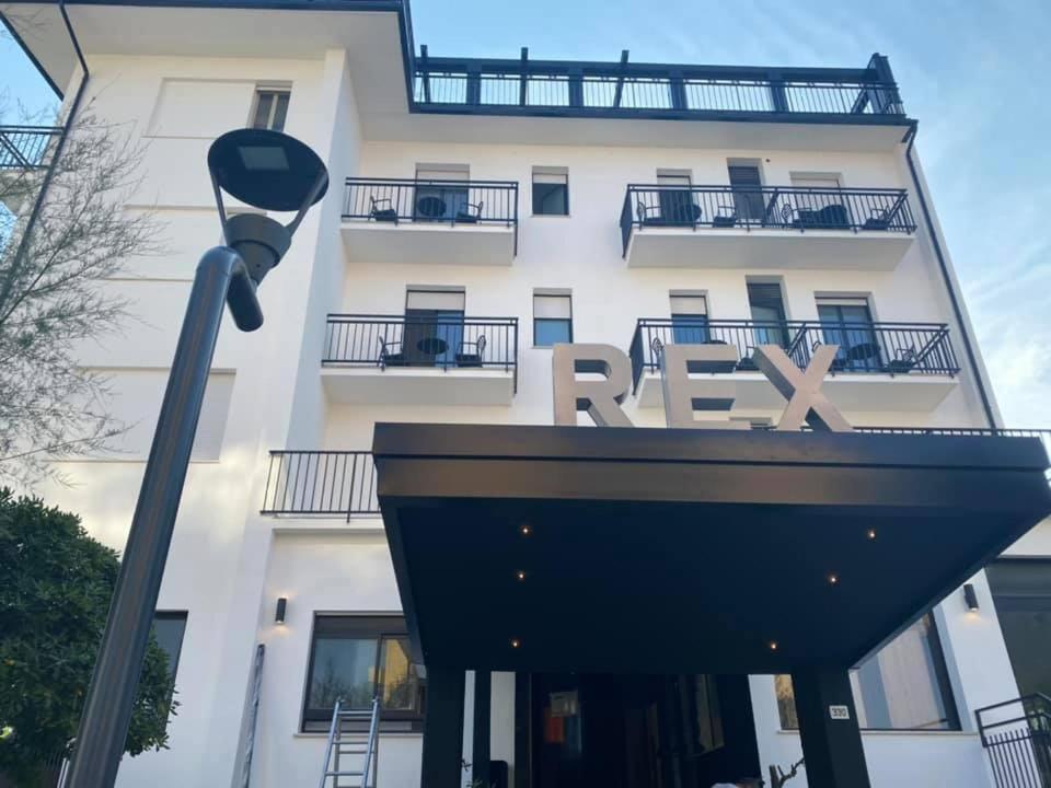 Hotel Rex 리도 디 사비오 외부 사진
